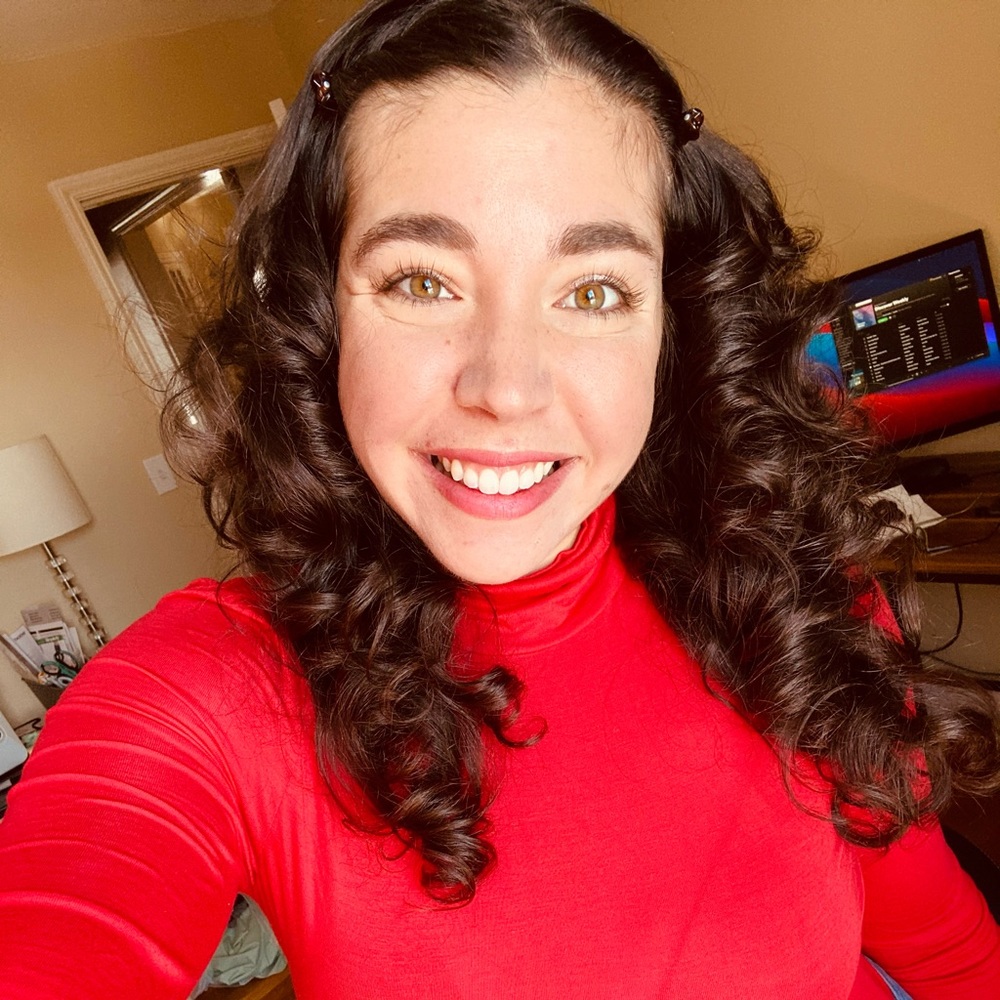 Meet your Posher, Nicole